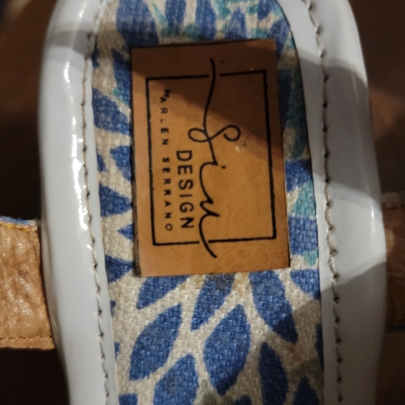 Platform Wedge Sandles - Picture 10 of 12